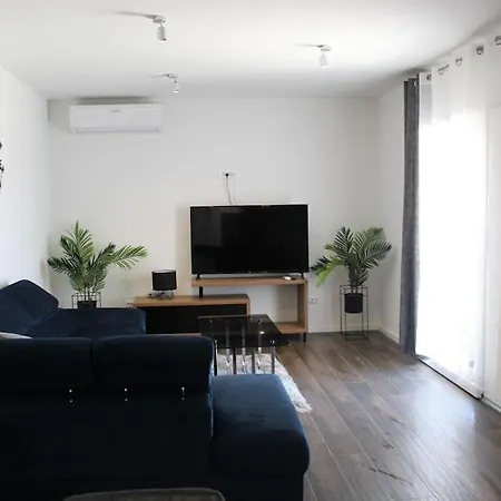 Luxury Cvita 2